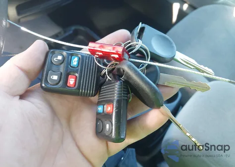 2002 Ford Taurus Se from USA, damaged, VIN 1FAFP53U72A180937